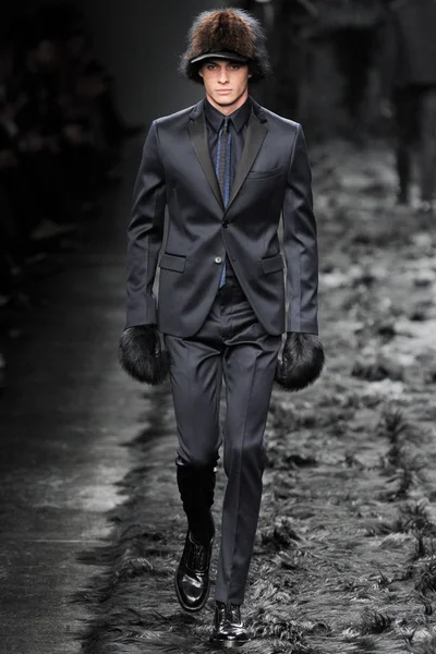 Look 42